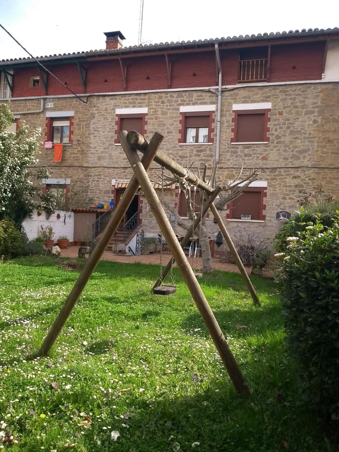 Jardí de Casa o xalet en venda en Vitoria - Gasteiz amb Traster i Moblat