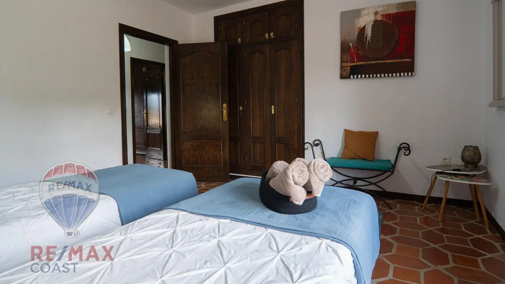 Dormitori de Casa o xalet en venda en Alhaurín de la Torre amb Aire condicionat, Jardí privat i Terrassa