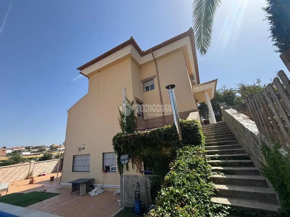 Casa pareada con terraza en venta en La Guardia de Jaén, imagen 34
