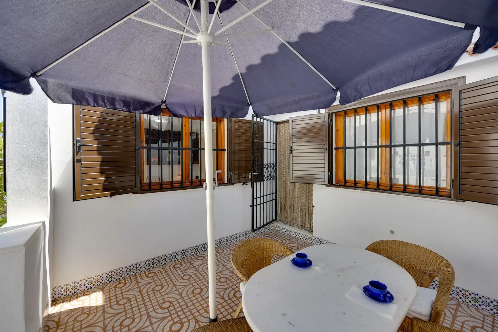 Terrassa de Casa o xalet en venda en Torrevieja amb Aire condicionat, Jardí privat i Terrassa