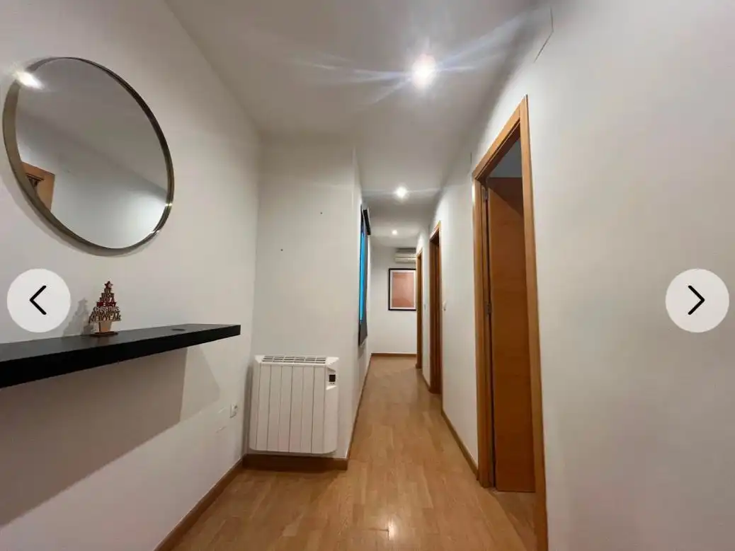 Apartment with lift for sale in Calle Ramon Gallud 35, imagen 8