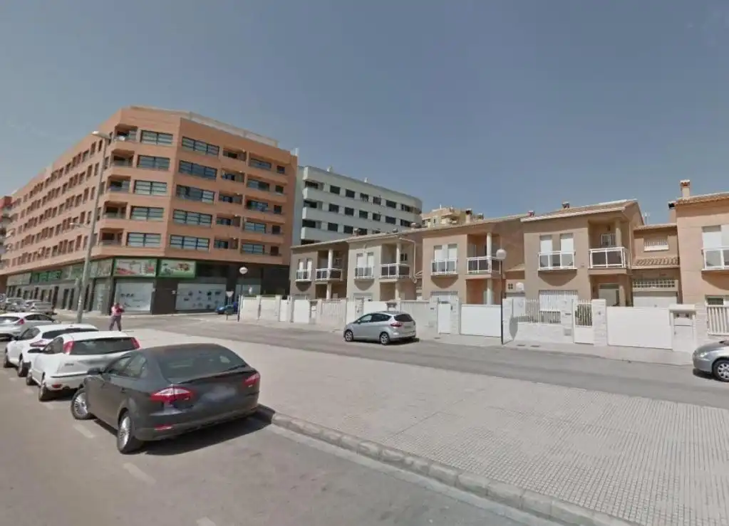 Parking with lift for sale in RONDA SUR, imagen 3