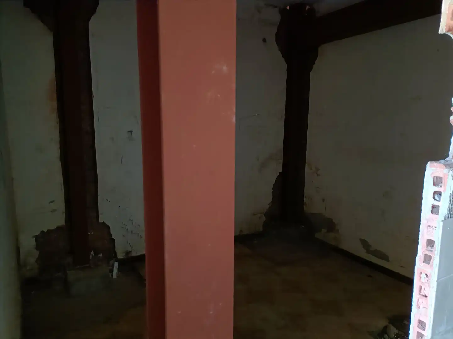 Casa o xalet en venda en Bergondo amb Jardí privat i Traster