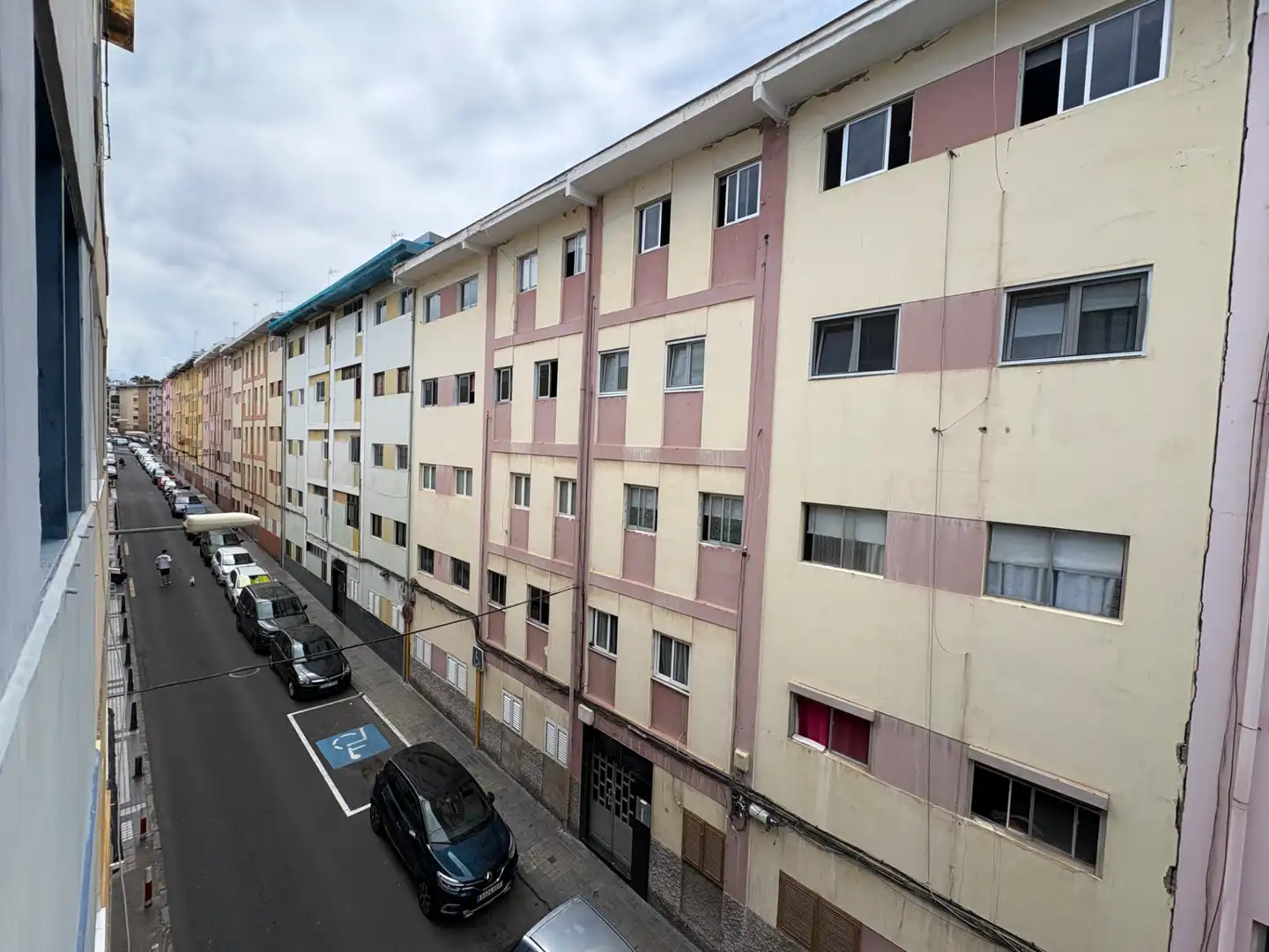 Vista exterior de Pis en venda en Las Palmas de Gran Canaria amb Balcó