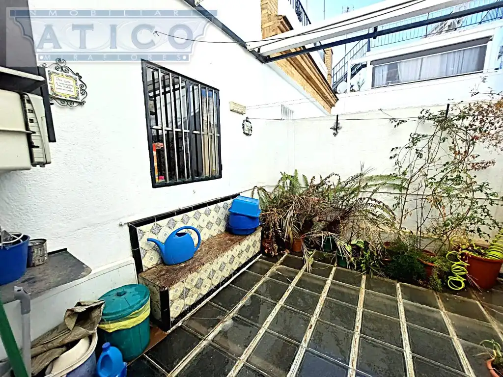 Garden of Houses for sale in Sevilla  with Air Conditioner and Terrace