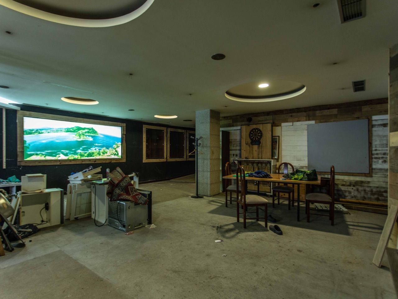 Geschaftsraum zum Verkauf in Oleiros mit Klimaanlage