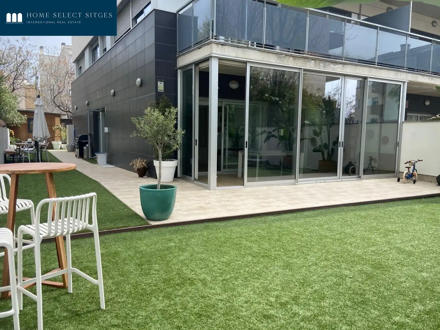 Terrace of Ground floor for sale in Sitges  with Air Conditioner, Heating and Private garden