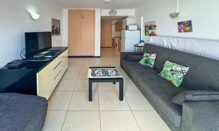 Estudio con ascensor en venta en Carrer DE LA CALA ROSTELLA, imagen 4