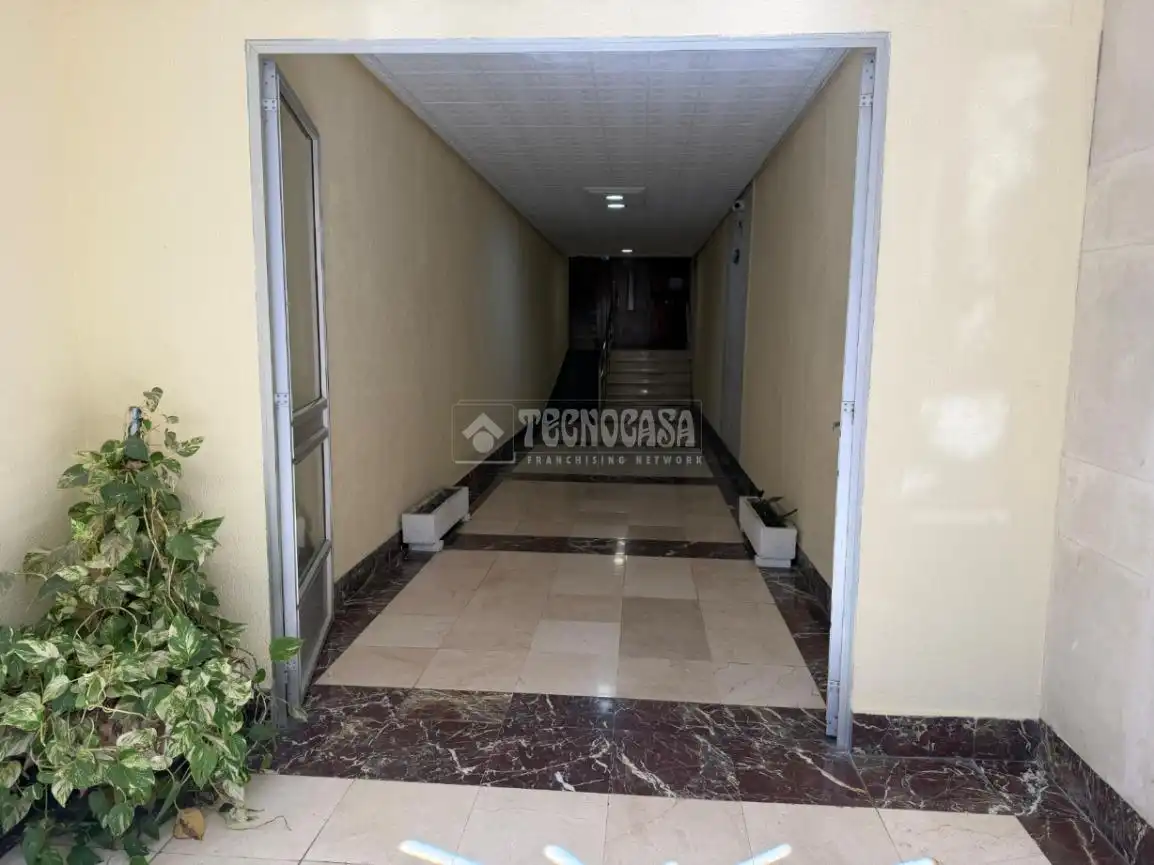 Piso en venta en Jaén con Balcón
