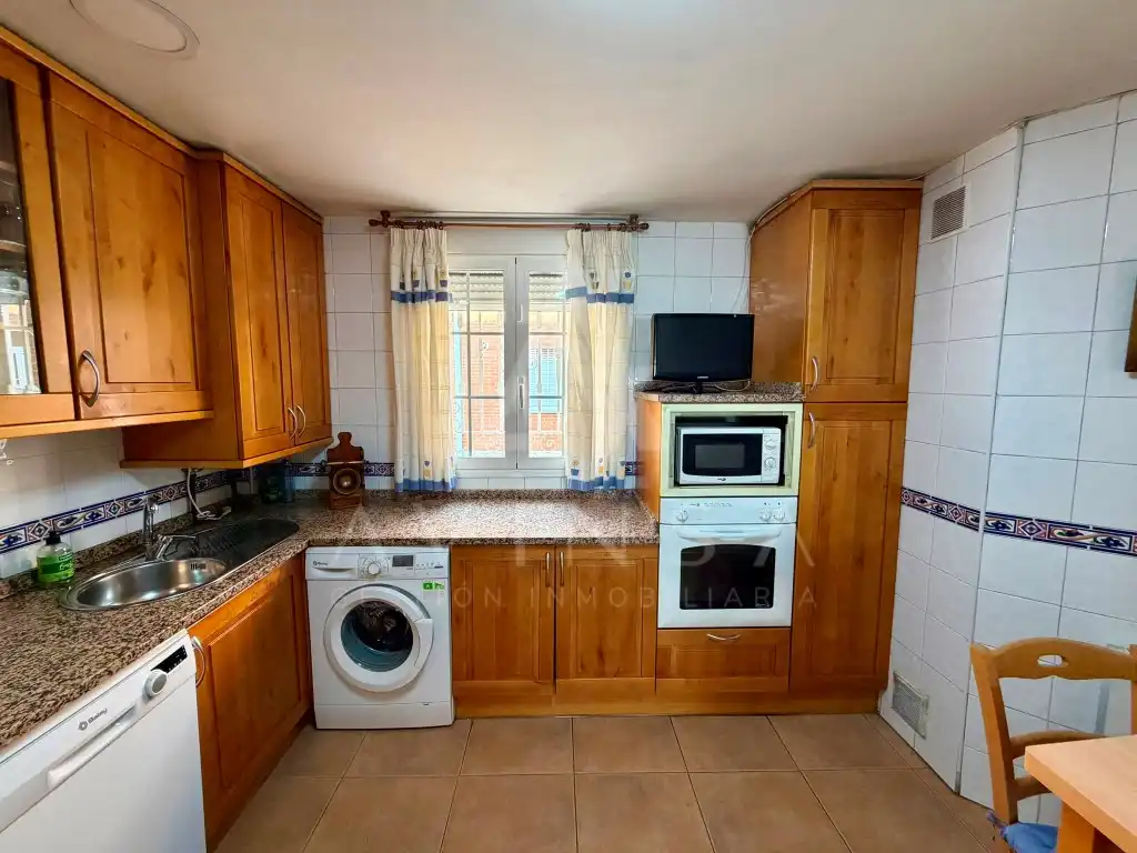 Cuina de Casa o xalet en venda en Guadalajara