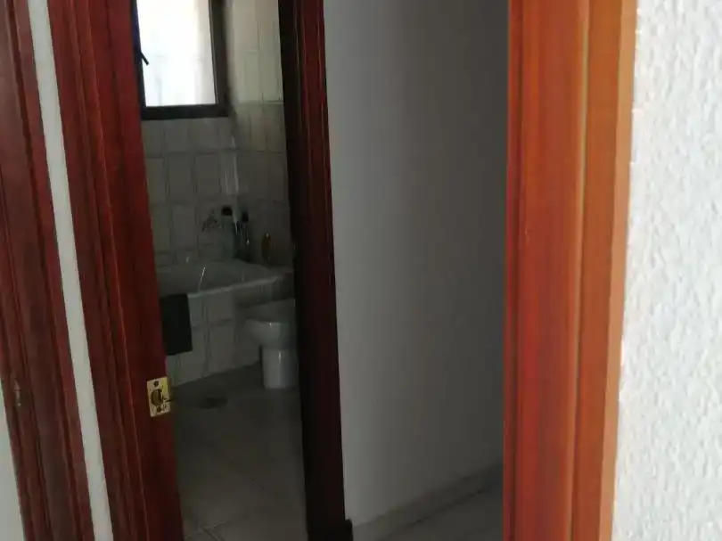 Baño de Piso en venta en Conil de la Frontera con Jardín privado
