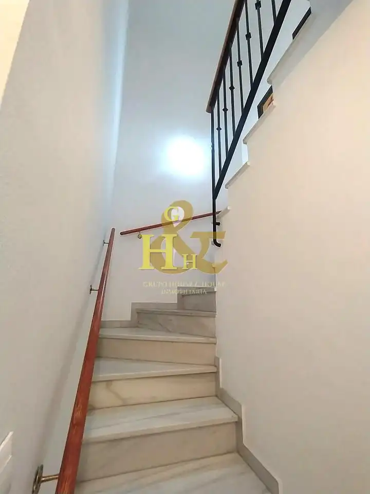Detached homes for sale in Sanlúcar de Barrameda  with Air Conditioner, Terrace and Storage room