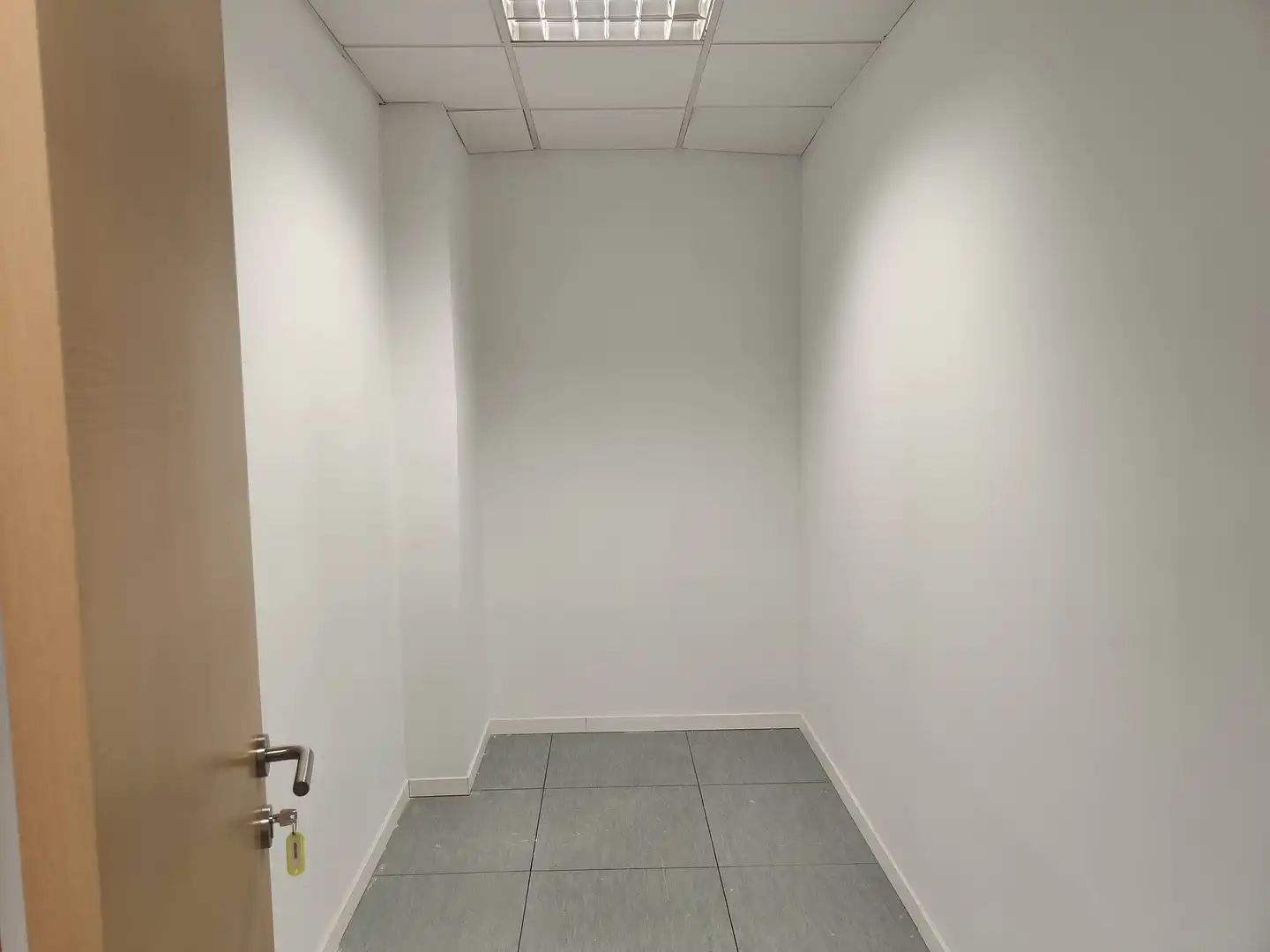 Office for rent in Sant Just Desvern  with Air Conditioner, Heating and Internet