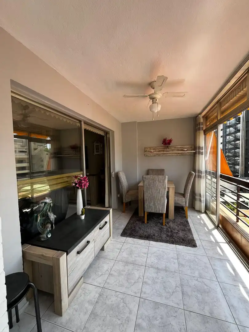 Menjador de Apartament en venda en Benidorm amb Aire condicionat, Calefacció i Moblat