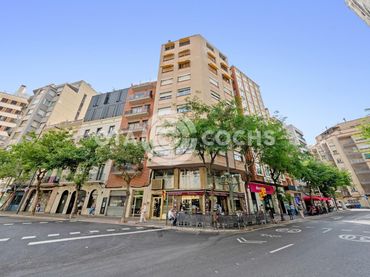 Wohnung mit Aufzug zum Verkauf in Carrer CRISTOFOR COLOM