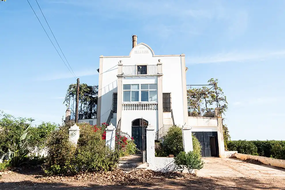 Vista exterior de Finca rústica en venda en Benifaió amb Jardí privat, Terrassa i Traster