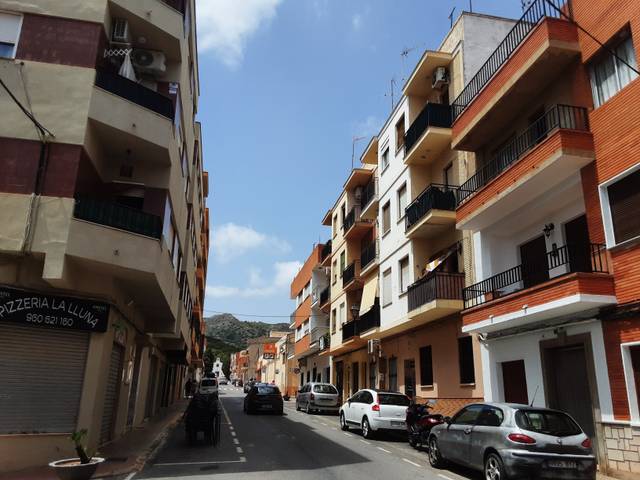 Piso en Venta en CL SANTA BARBARA en Faura