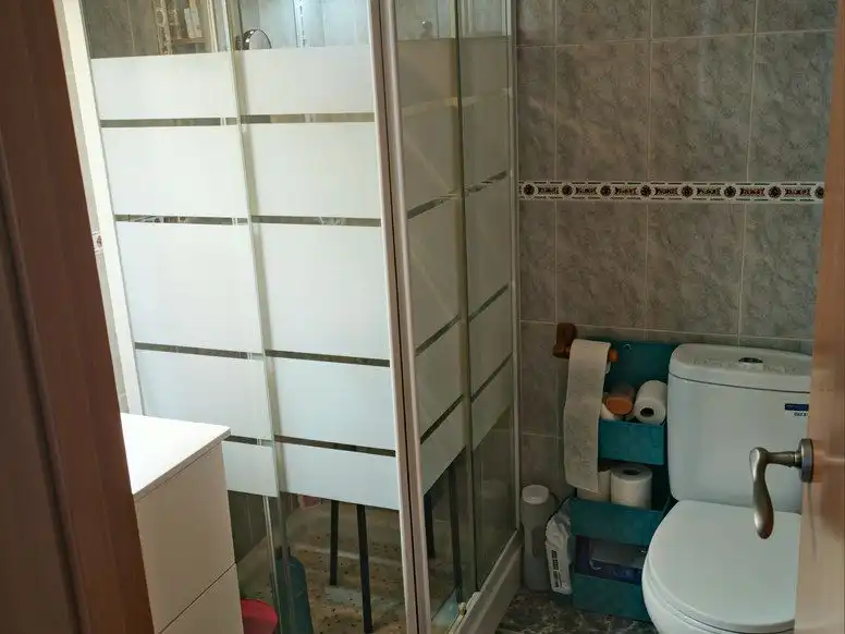 Baño de Piso para compartir en Cunit Residencial