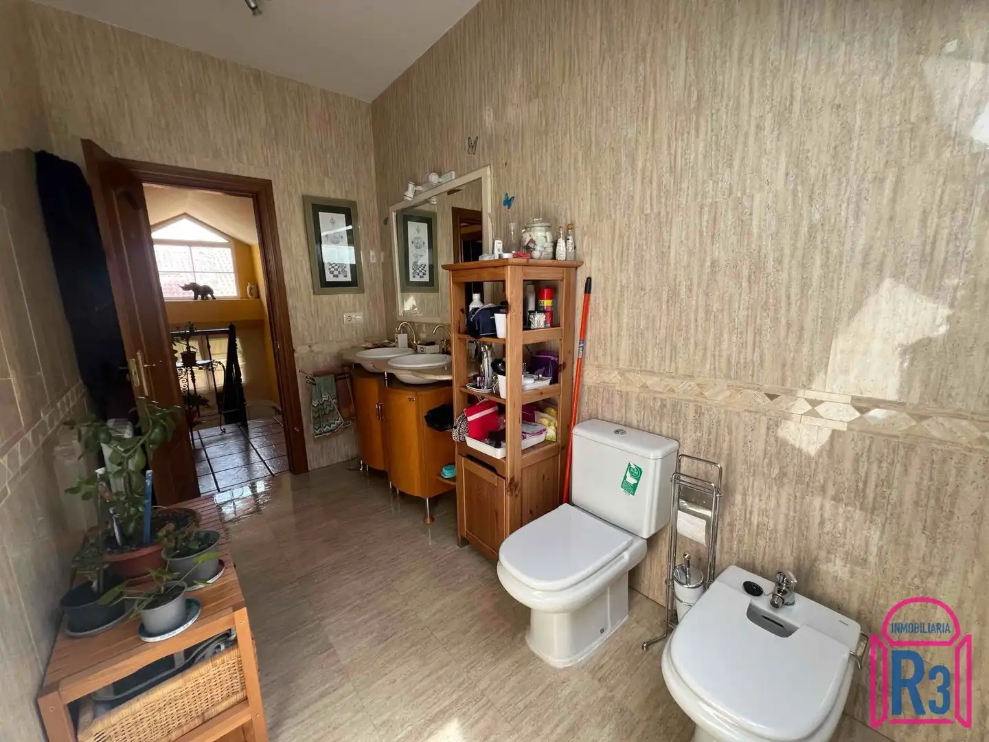 Baño de Casa o chalet en venta en Carrocera con Calefacción, Jardín privado y Amueblado