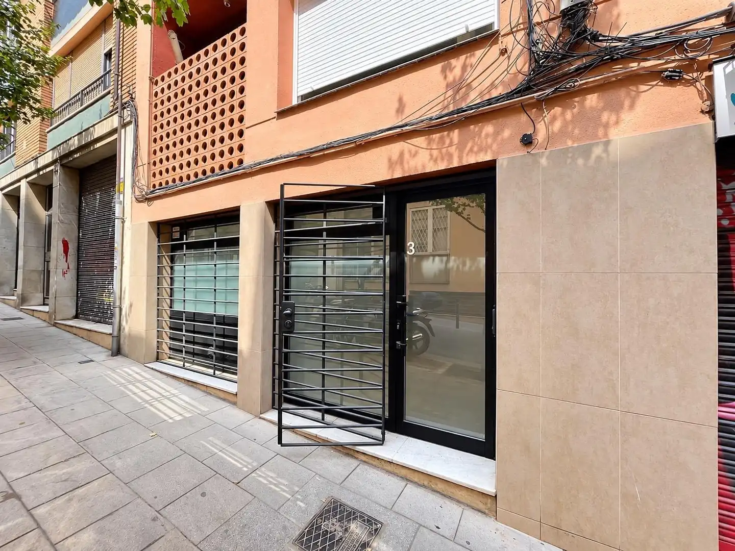 Vista exterior de Pis en venda en Gràcia