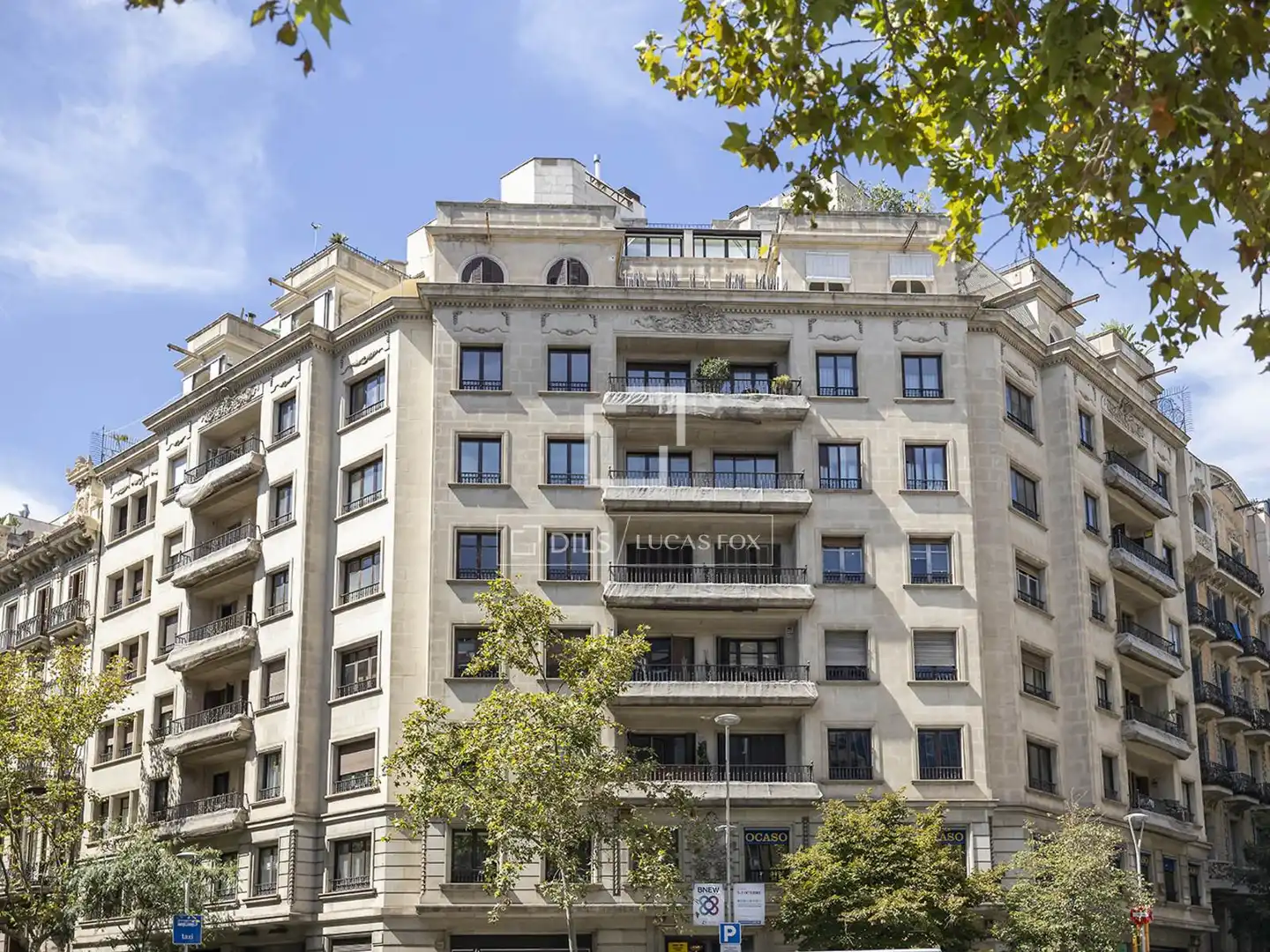 Vista exterior de Pis en venda en Eixample