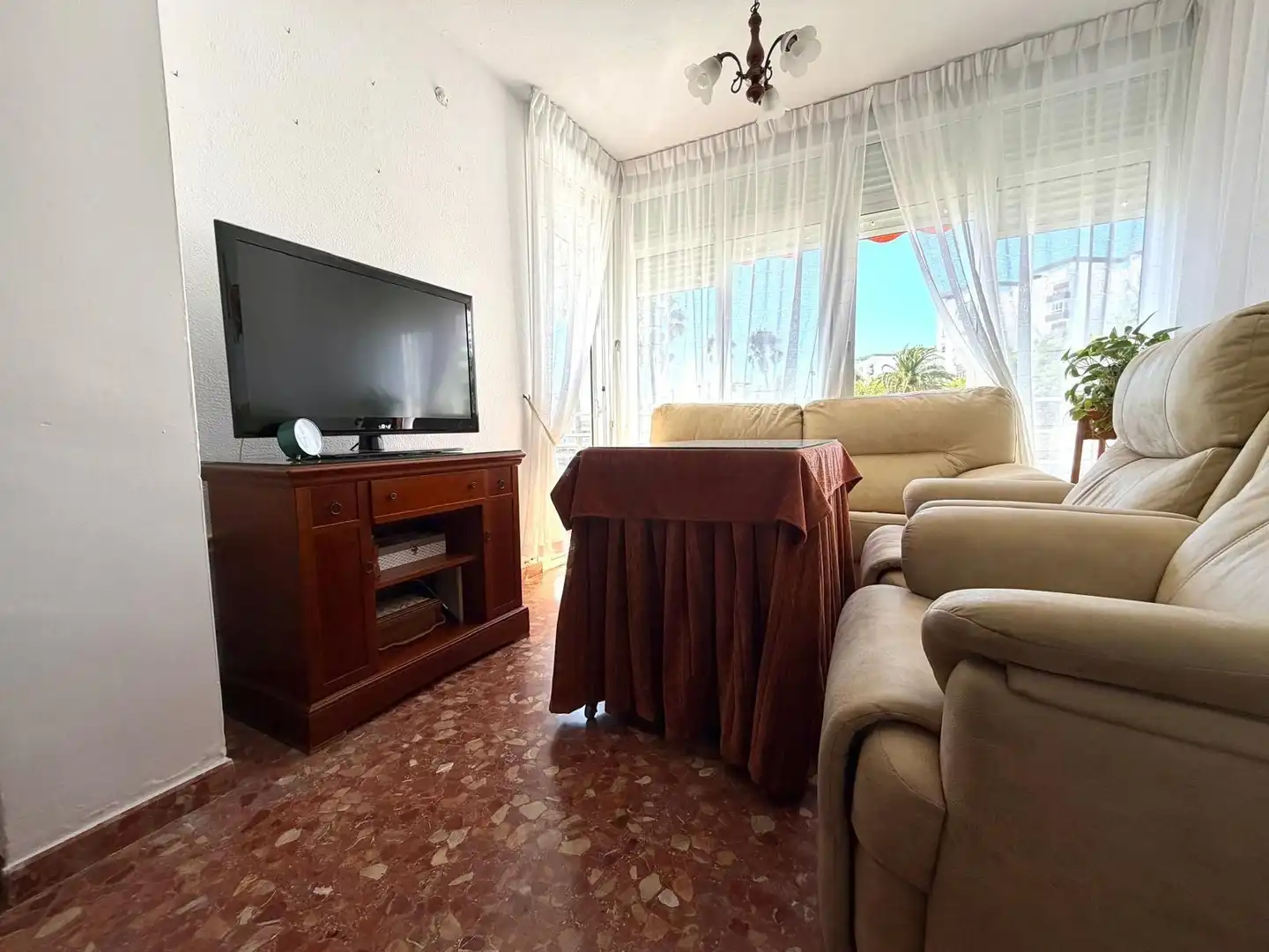 Sala d'estar de Pis en venda en El Puerto de Santa María amb Terrassa i Piscina comunitària