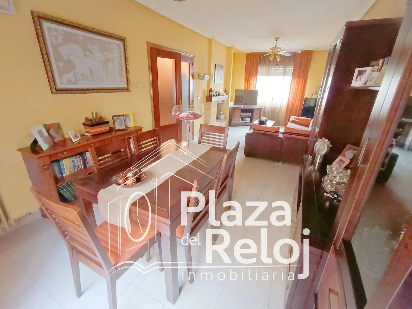 Sala de estar de Casa adosada en venta en Talavera de la Reina con Aire acondicionado y Calefacción