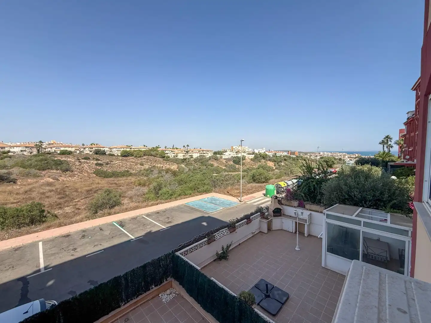 Apartament amb terrassa de lloguer a Calle HELENA 2, imagen 23