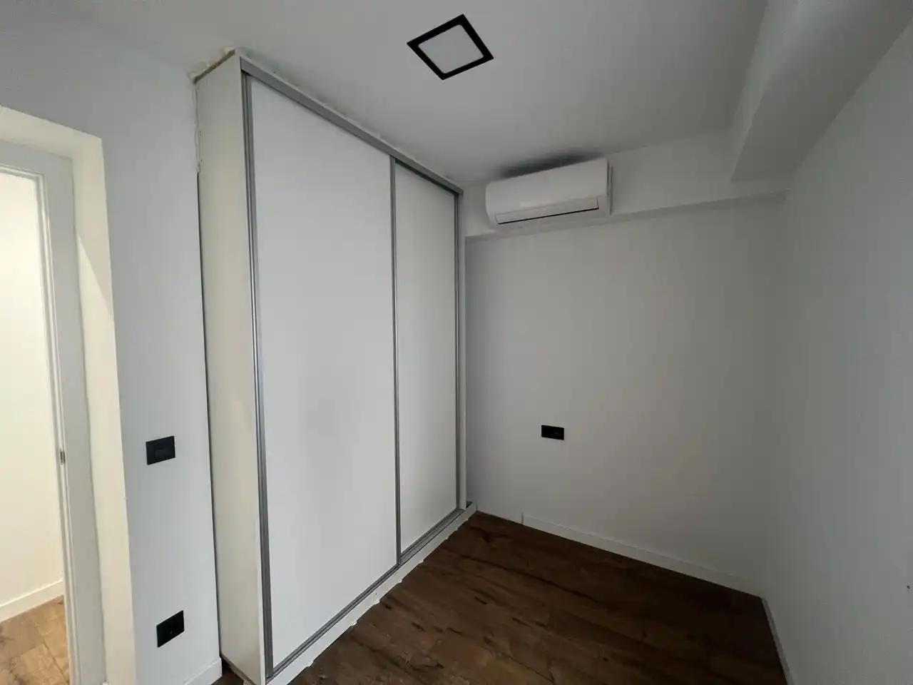 Wohnung zum Verkauf in Zaragoza mit Klimaanlage und Heizung