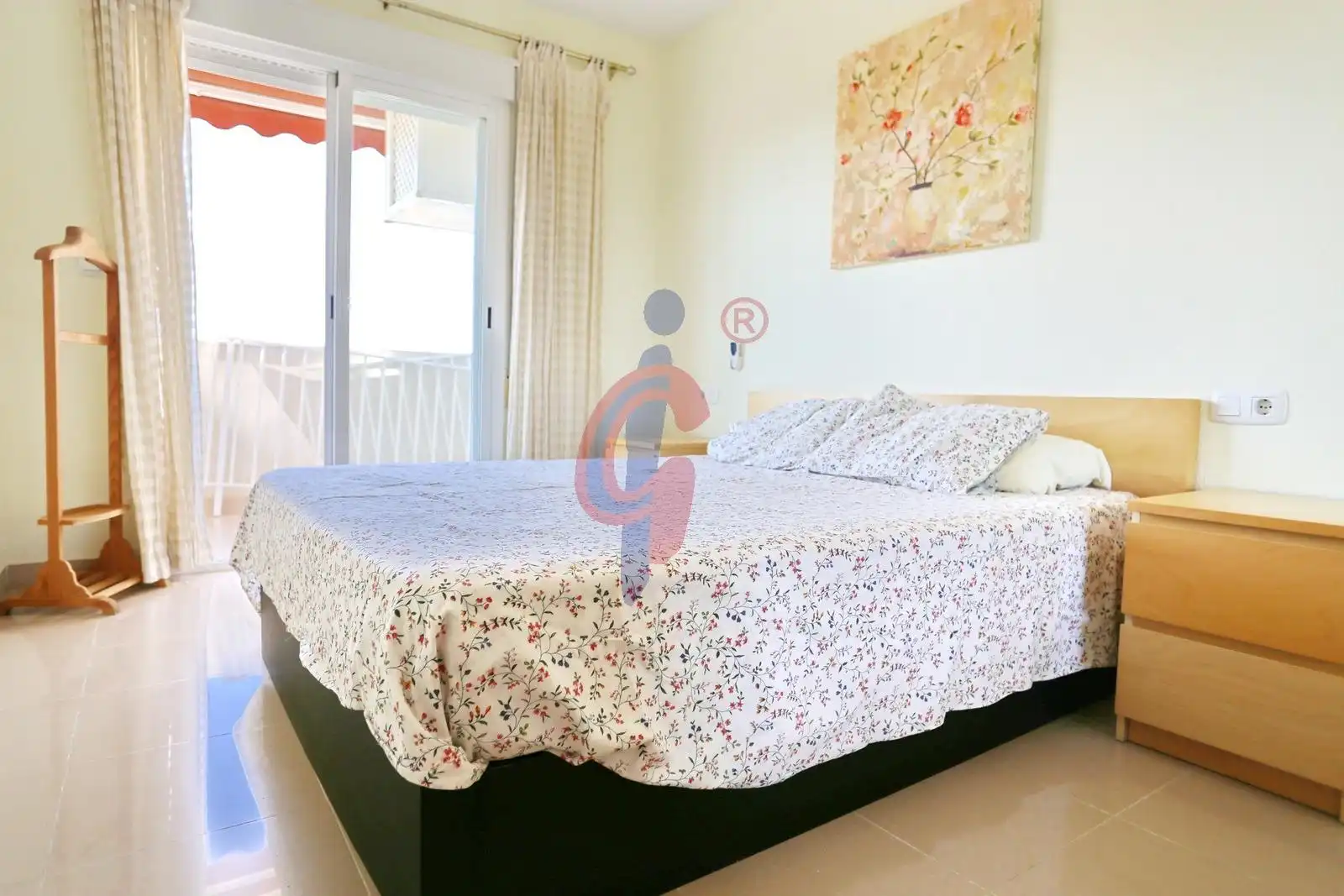 Habitación de Apartamento en venta en Guardamar del Segura con Jardín privado, Terraza y Trastero