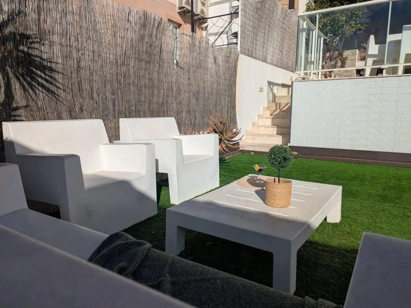 Terrassa de Casa o xalet en venda en Alzira amb Aire condicionat, Jardí privat i Parquet