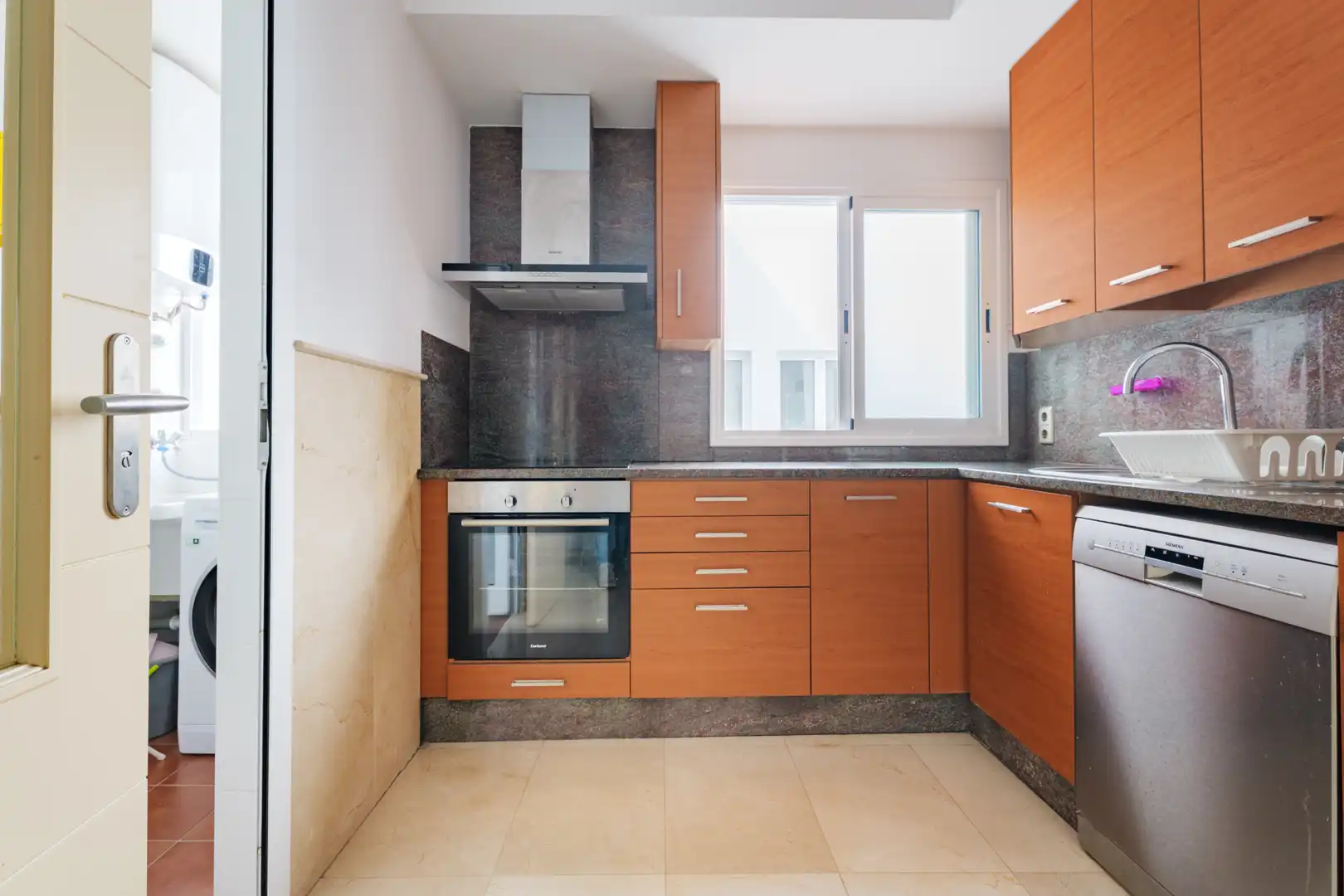 Kitchen of Flat for sale in San Cristóbal de la Laguna  with Furnished, Oven and Washing machine