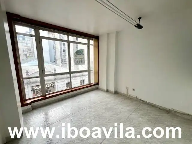 Bureau à vendre à Rúa de Benito Corbal 13, imagen 3