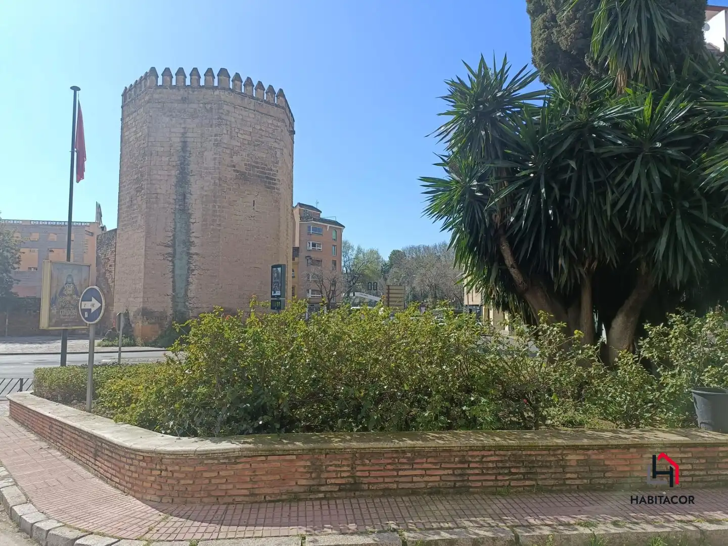 Vista exterior de Garatge en venda en Córdoba