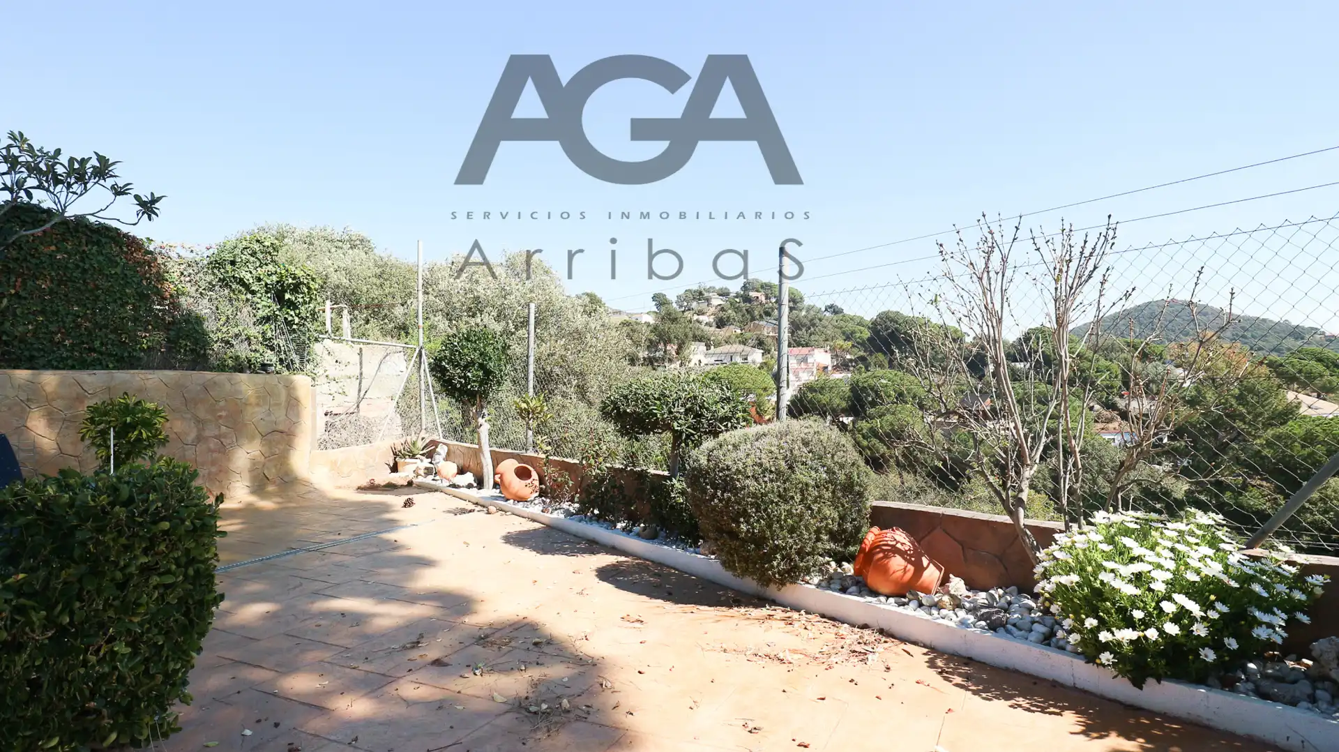 Terrassa de Casa o xalet en venda en Sant Cebrià de Vallalta amb Aire condicionat, Jardí privat i Terrassa