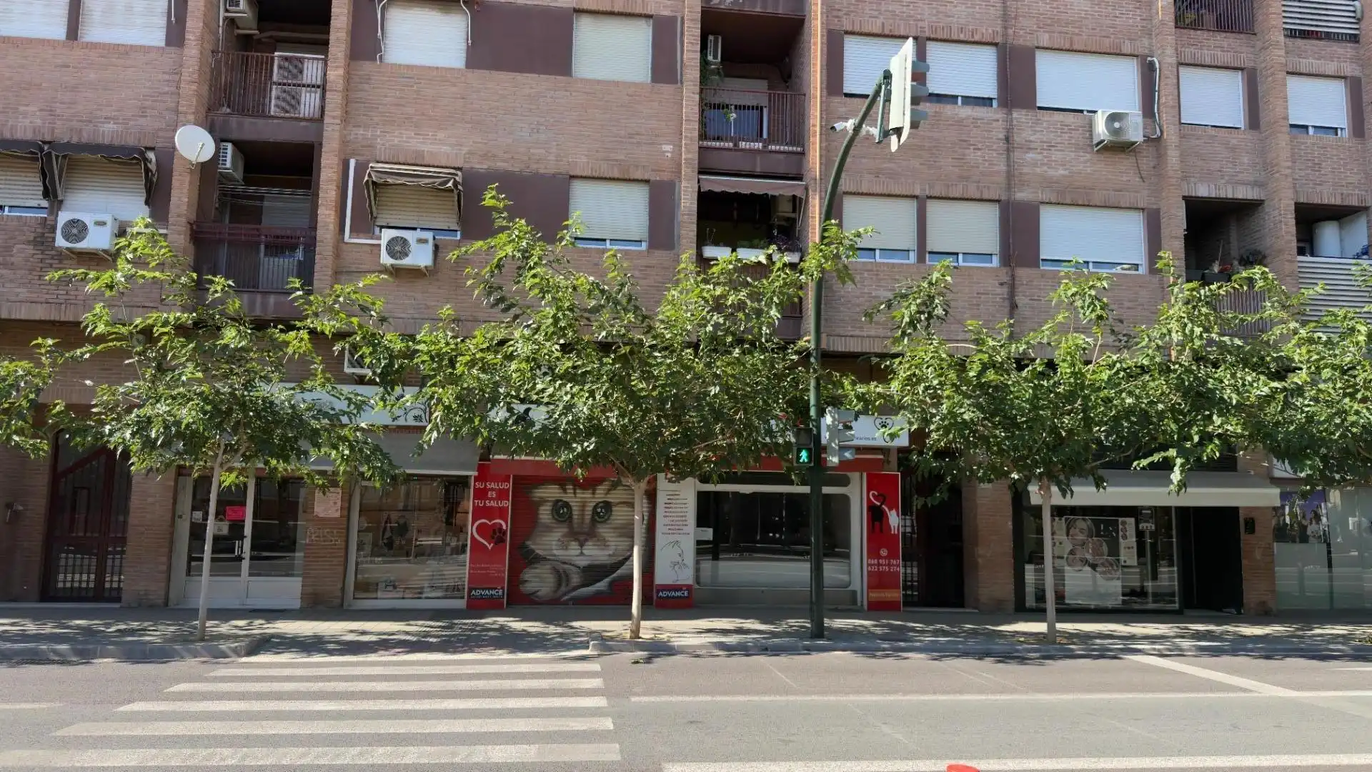 Business premises for sale in Calle del Pintor Pedro Flores 21, imagen 2