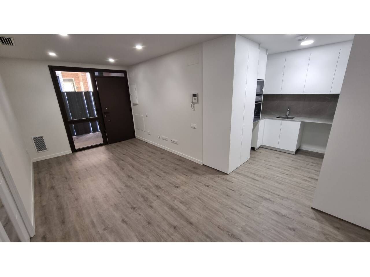 Flat to rent in Calle ANTONI MARIA CLARET, 5, Sant Miquel