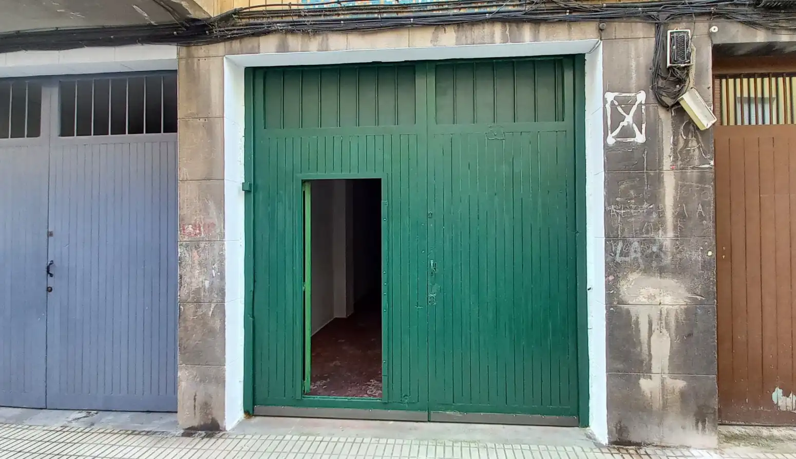 Local de alquiler en Gijón - Calle Julio, Llano