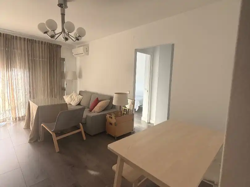 Sala de estar de Piso en venta en Castilleja de la Cuesta, Sevilla