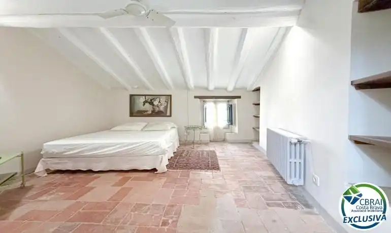 Houses for sale in Espolla, Girona
