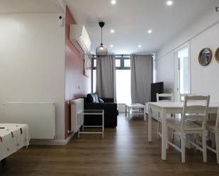 Living room of Study to rent in  Madrid Capital  with Air Conditioner, Heating and Oven