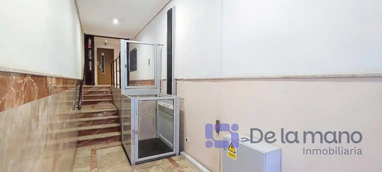 Flat for sale in Madrid  with Heating