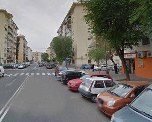 Vista exterior de Pis en venda en  Sevilla Capital amb Terrassa i Balcó