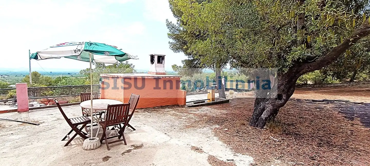 Vista exterior de Finca rústica en venda en Llíria amb Jardí privat, Terrassa i Piscina