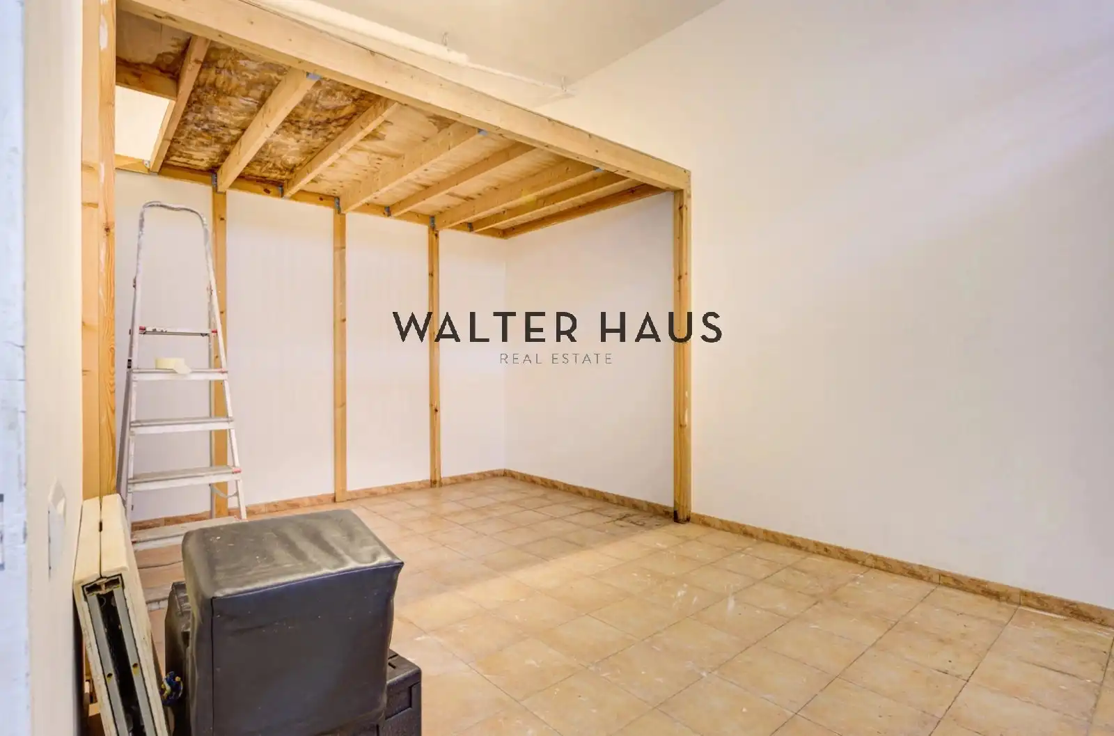 Houses for sale in Barcelona  with Air Conditioner, Heating and Terrace