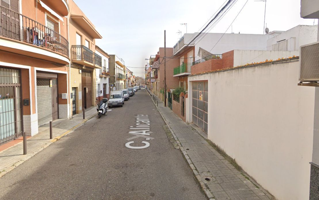 Vista exterior de Casa o xalet en venda en Mairena del Aljarafe