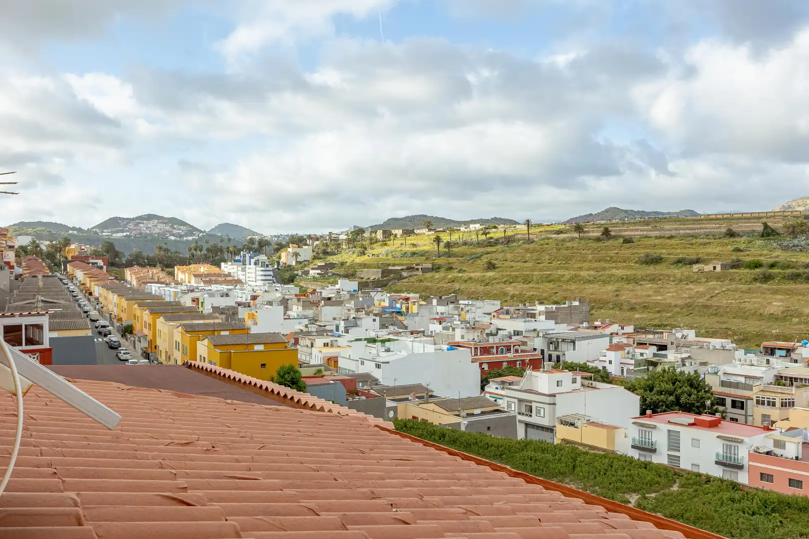 Vista exterior de Casa o chalet en venta en Las Palmas de Gran Canaria con Aire acondicionado, Terraza y Trastero