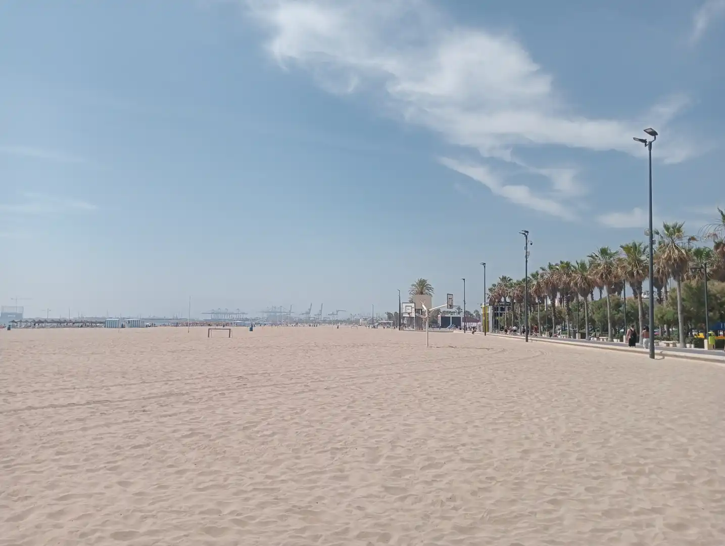 Vista exterior de Pis en venda en Valencia amb Parquet, Moblat i Forn