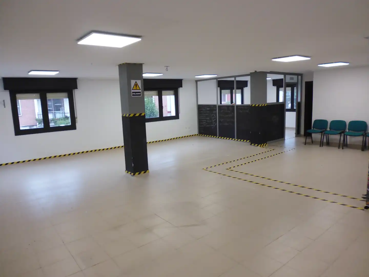 Office for sale in Mungia