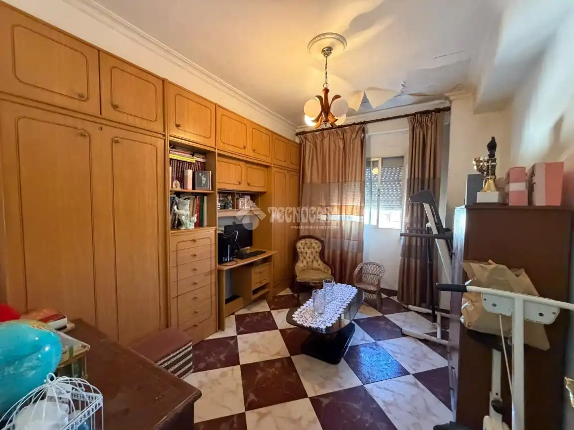 Dormitori de Casa o xalet en venda en Sevilla amb Aire condicionat i Balcó